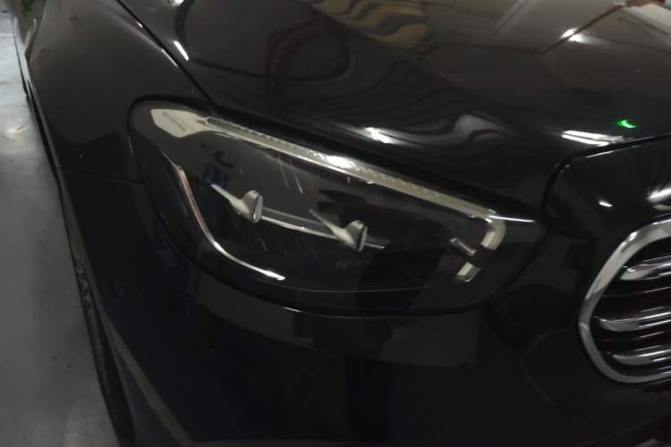 Used Mercedes-Benz E-Class 2022 E 300 L Premium Edition Right Front Headlight