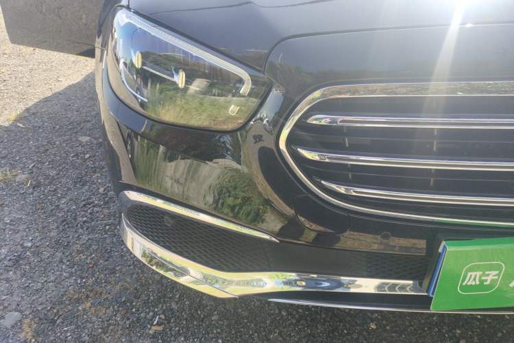 Used Mercedes-Benz E-Class 2022 Updated E 300 L Stylish Edition Right Front Headlight