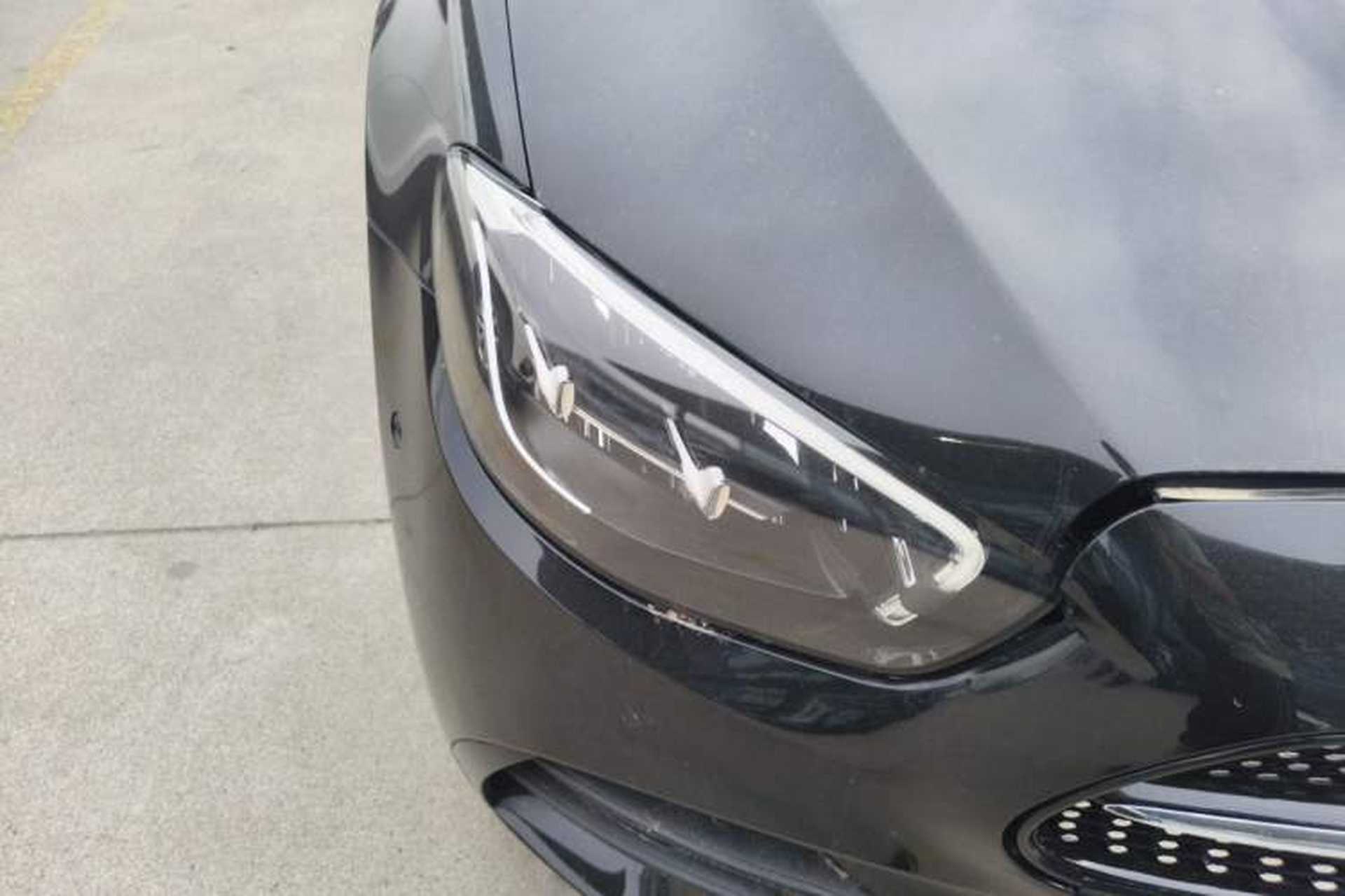 Used Mercedes-Benz E-Class 2022 E 300 Stylish Sports Edition Right Front Headlight