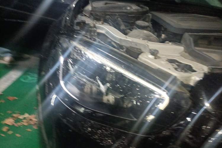 Used Mercedes-Benz E-Class 2022 Updated E 300 L Luxury Edition Right Front Headlight