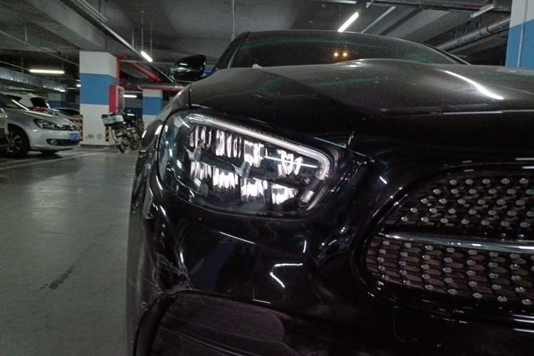 Used Mercedes-Benz E-Class 2022 E 300 Stylish Sports Edition Right Front Headlight