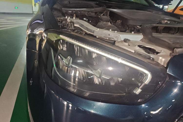 Used Mercedes-Benz E-Class 2022 Restyled E 260 L Sport Edition Right Front Headlight