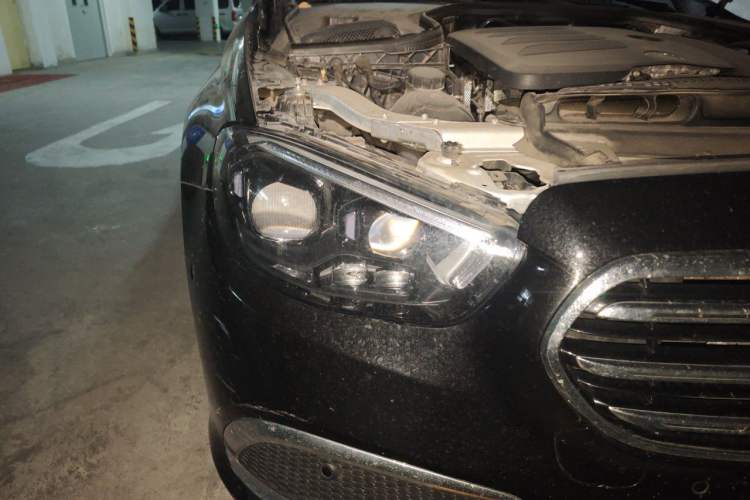 Used Mercedes-Benz E-Class 2022 E 300 L Premium Edition Right Front Headlight