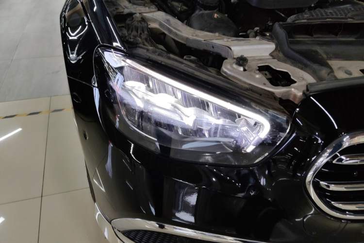 Used Mercedes-Benz E-Class 2022 E 260 L Right Front Headlight