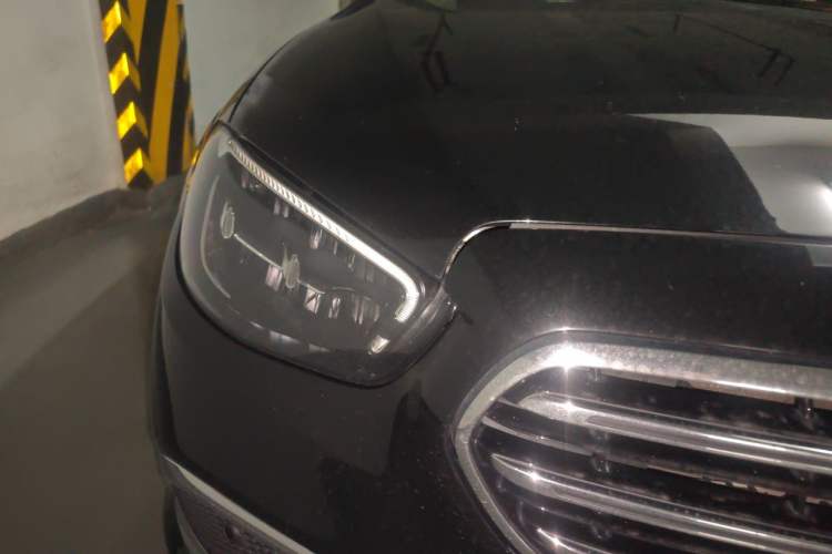 Used Mercedes-Benz E-Class 2022 Revised Version E 300 L Fashion Edition Right Front Headlight