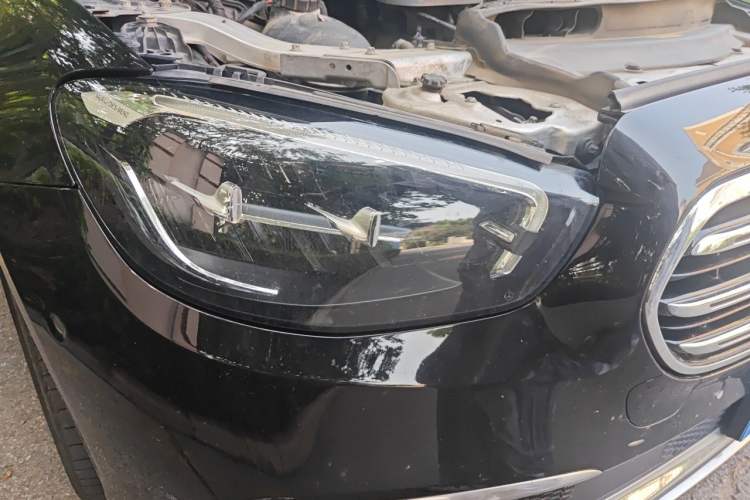 Used Mercedes-Benz E-Class 2022 Updated E 300 L Stylish Edition Right Front Headlight