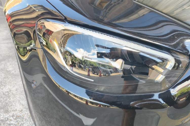 Used Mercedes-Benz E-Class 2022 Revised Version E 300 L Sport Luxury Edition Right Front Headlight