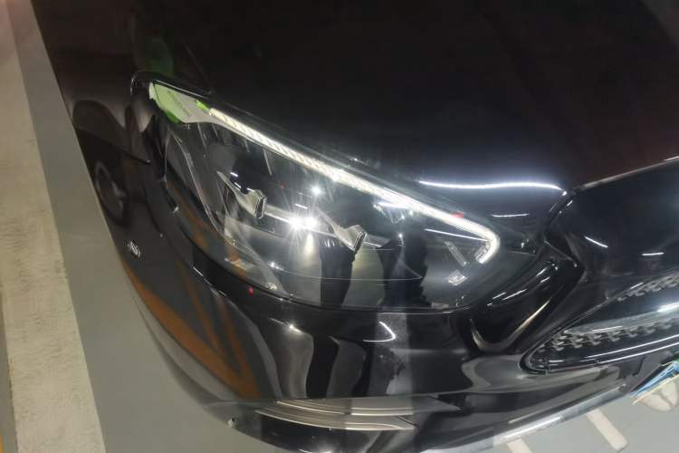 Used Mercedes-Benz E-Class 2022 Second Facelift E 300 L Sport Luxury Edition Right Front Headlight