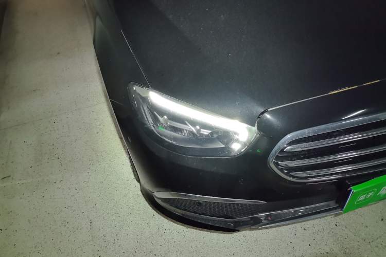 Used Mercedes-Benz E-Class 2022 Updated E 300 L Stylish Edition Right Front Headlight