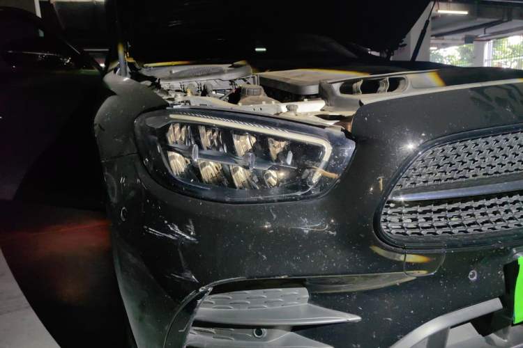 Used Mercedes-Benz E-Class 2022 Second Facelift E 300 L Sporty and Stylish Edition Right Front Headlight