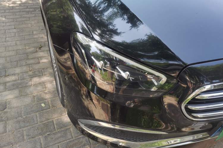 Used Mercedes-Benz E-Class 2022 Updated E 300 L Stylish Edition Right Front Headlight