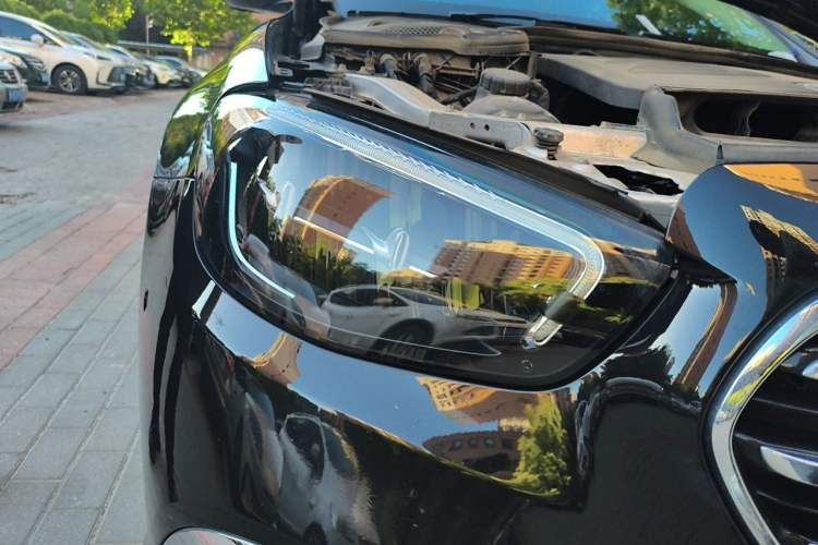 Used Mercedes-Benz E-Class 2022 E 260 L Right Front Headlight