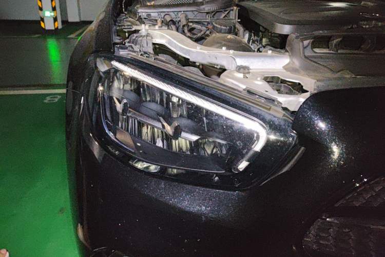 Used Mercedes-Benz E-Class 2022 E 260 L Sport Edition Right Front Headlight
