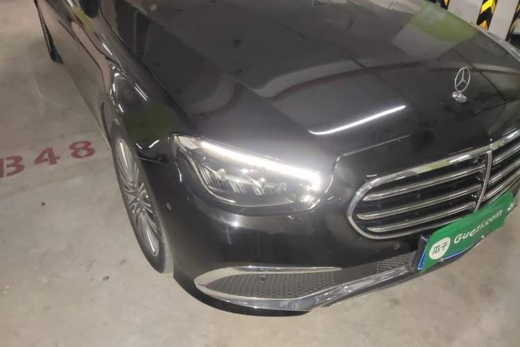Used Mercedes-Benz E-Class 2022 Updated E 300 L Luxury Edition Right Front Headlight