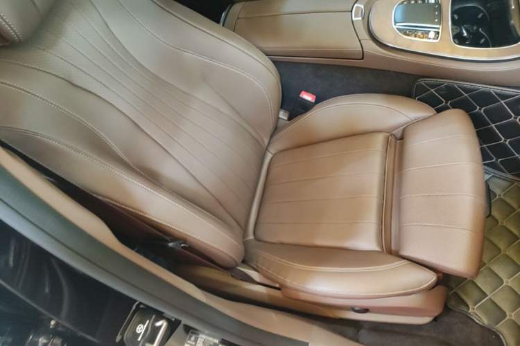 Used Mercedes-Benz E-Class 2022 E 260 L Right Front Seat