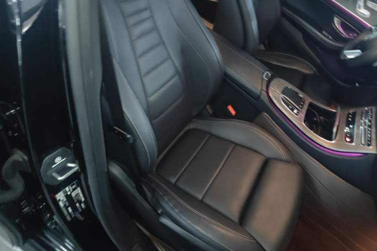 Used Mercedes-Benz E-Class 2022 Revised E 300 L Sporty and Stylish Edition Right Front Seat