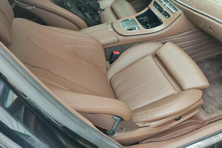 Used Mercedes-Benz E-Class 2022 Second Facelift E 260 L Right Front Seat