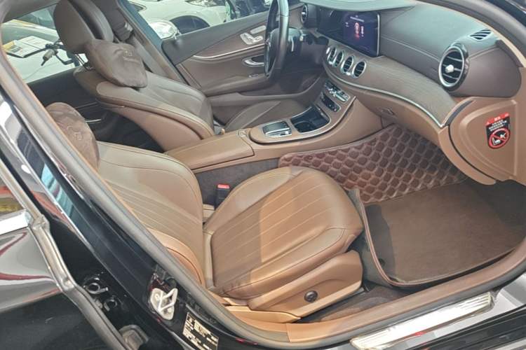 Used Mercedes-Benz E-Class 2022 E 300 L Stylish Model Right Front Seat