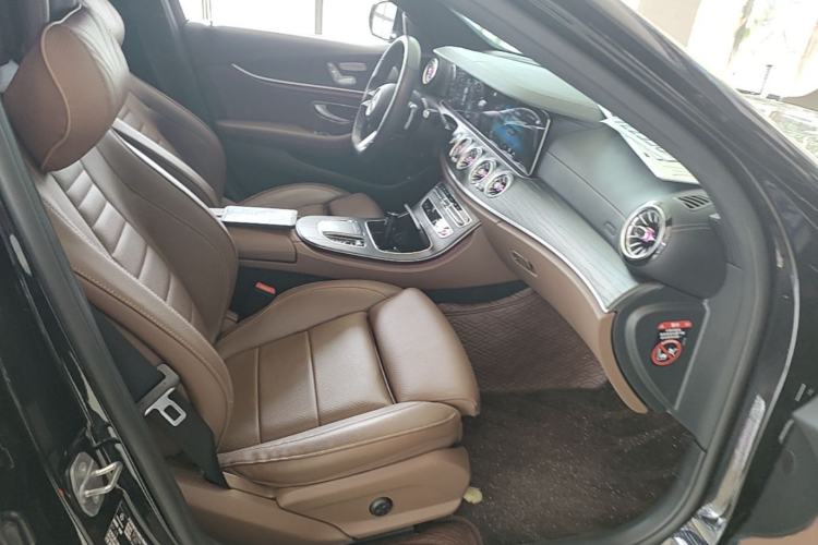 Used Mercedes-Benz E-Class 2022 Second Facelift E 300 L Sporty and Stylish Edition Right Front Seat