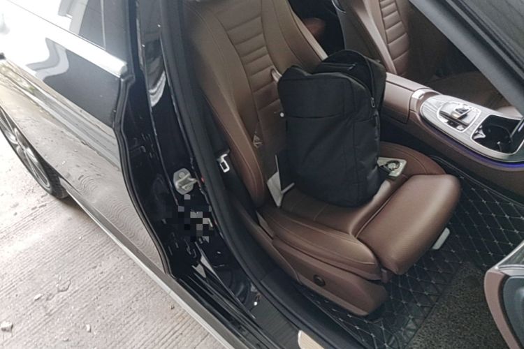 Used Mercedes-Benz E-Class 2022 Revised E 300 L Sporty and Stylish Edition Right Front Seat