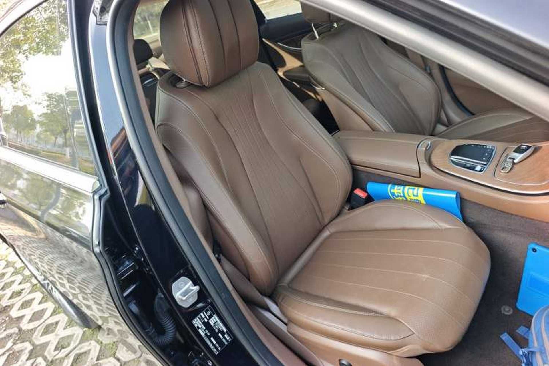 Used Mercedes-Benz E-Class 2022 Revised Version E 300 L Fashion Edition Right Front Seat