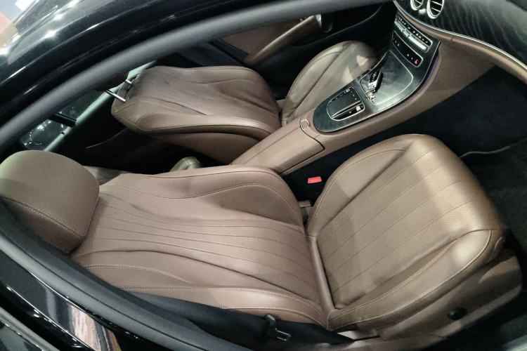 Used Mercedes-Benz E-Class 2022 E 260 Stylish Sports Edition Right Front Seat