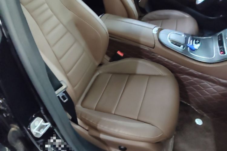 Used Mercedes-Benz E-Class 2022 Revised Version E 300 L Sport Luxury Edition Right Front Seat