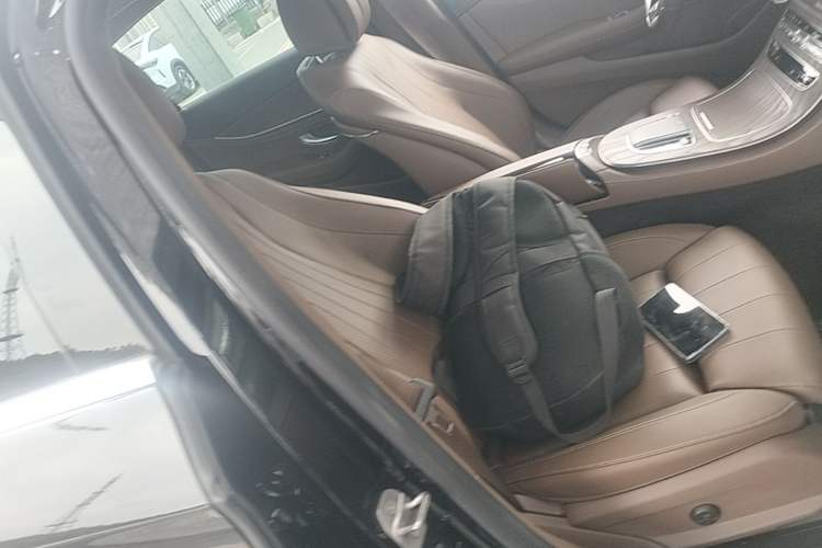 Used Mercedes-Benz E-Class 2022 Updated E 260 L Right Front Seat