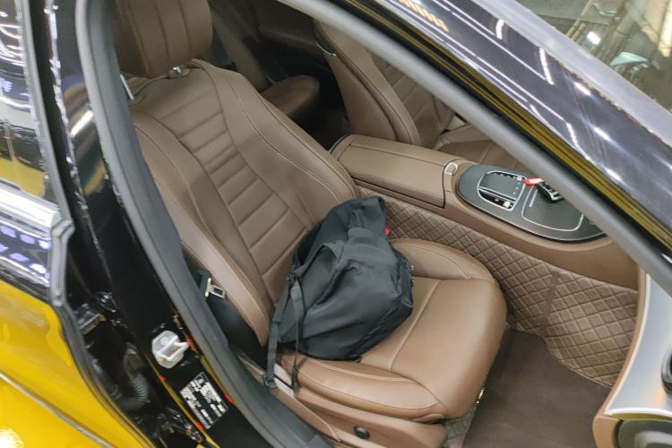 Used Mercedes-Benz E-Class 2022 Revised Version E 300 L Sporty and Stylish Edition Right Front Seat
