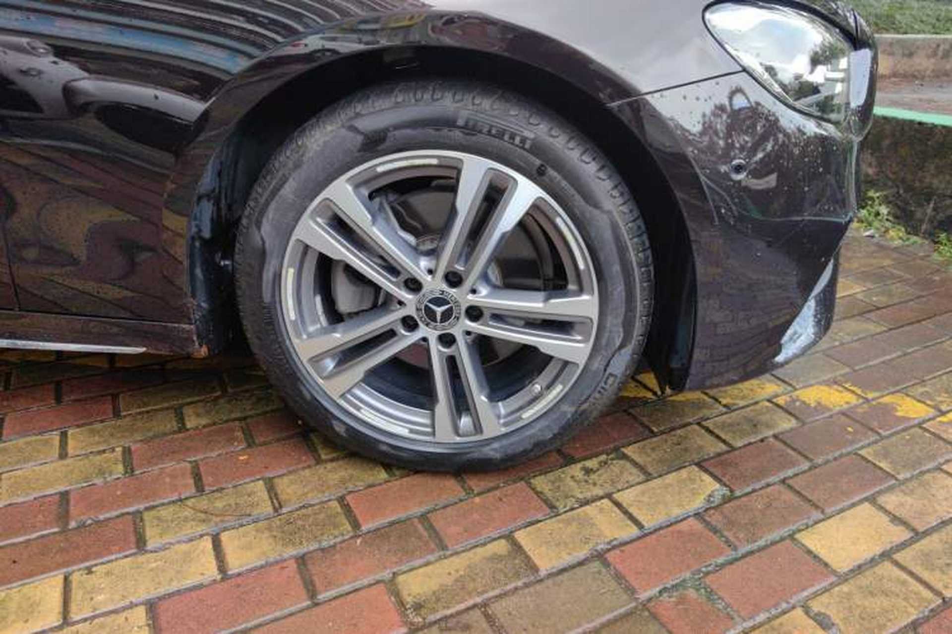 Used Mercedes-Benz E-Class 2022 E 260 L Sport Edition Right Front Wheel Hub
