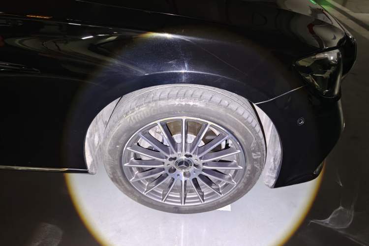 Used Mercedes-Benz E-Class 2022 Second Facelift E 260 L Right Front Wheel Hub