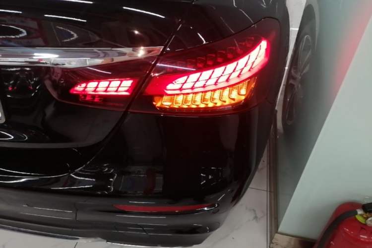 Used Mercedes-Benz E-Class 2022 E 260 L Sport Edition Right Rear Taillight