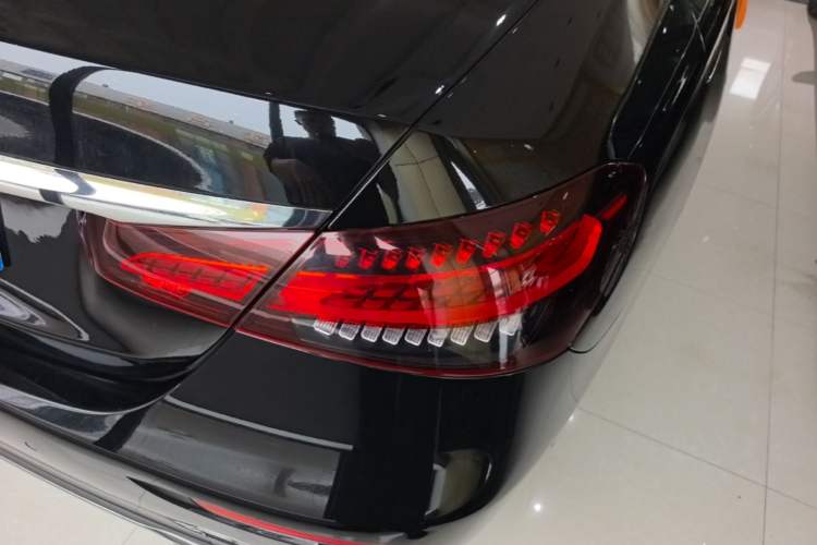 Used Mercedes-Benz E-Class 2022 E 300 L Stylish Model Right Rear Taillight