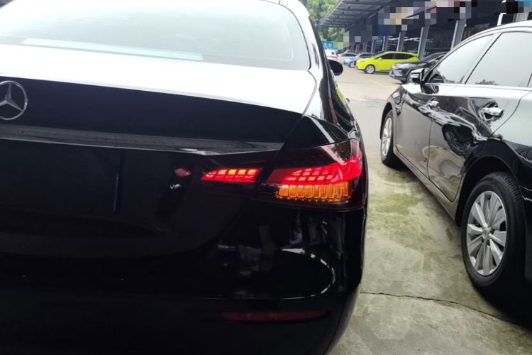 Used Mercedes-Benz E-Class 2022 E 300 L Stylish Model Right Rear Taillight