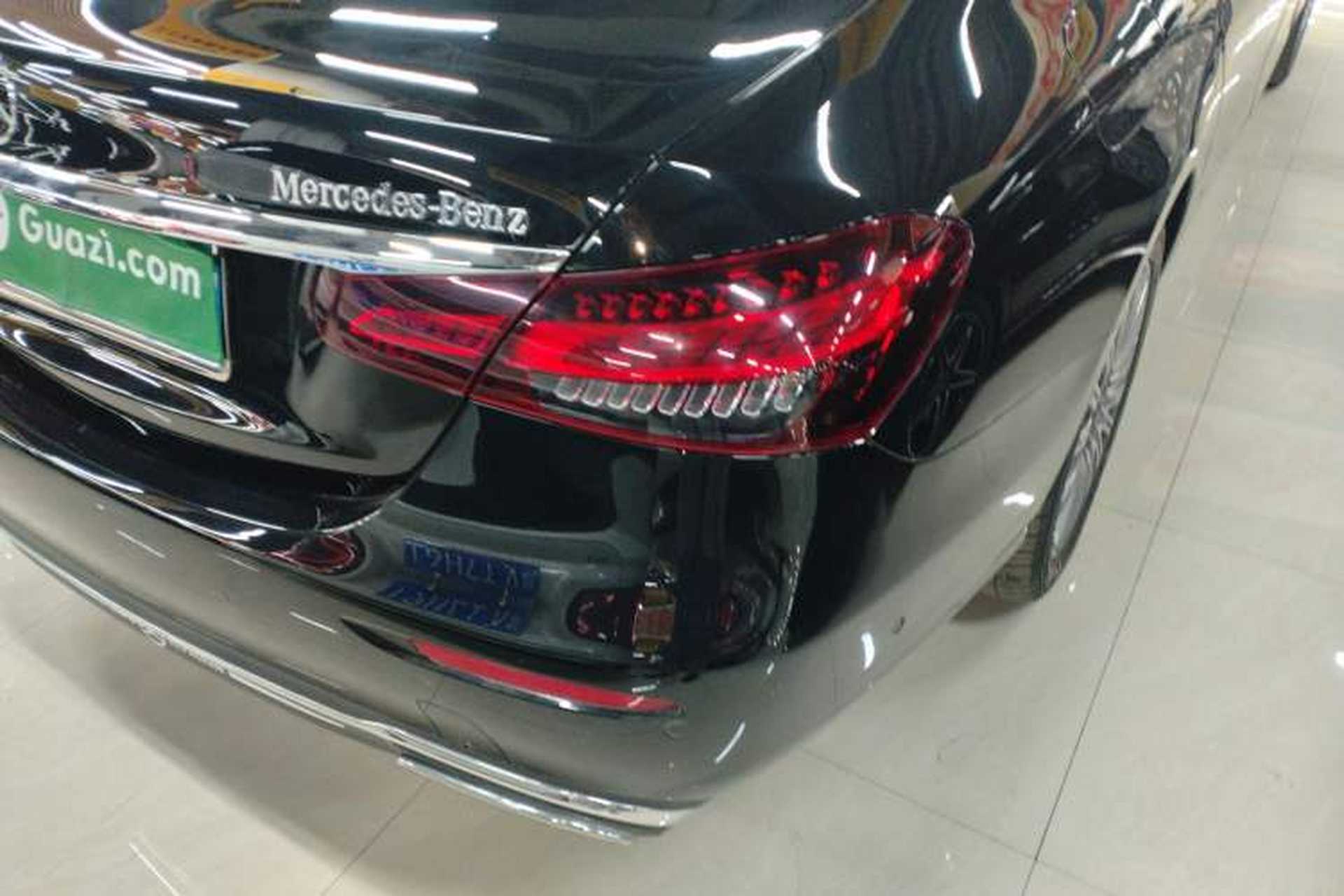 Used Mercedes-Benz E-Class 2022 Updated E 300 L Luxury Edition Right Rear Taillight