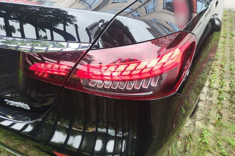 Used Mercedes-Benz E-Class 2022 Second Facelift E 260 L Right Rear Taillight
