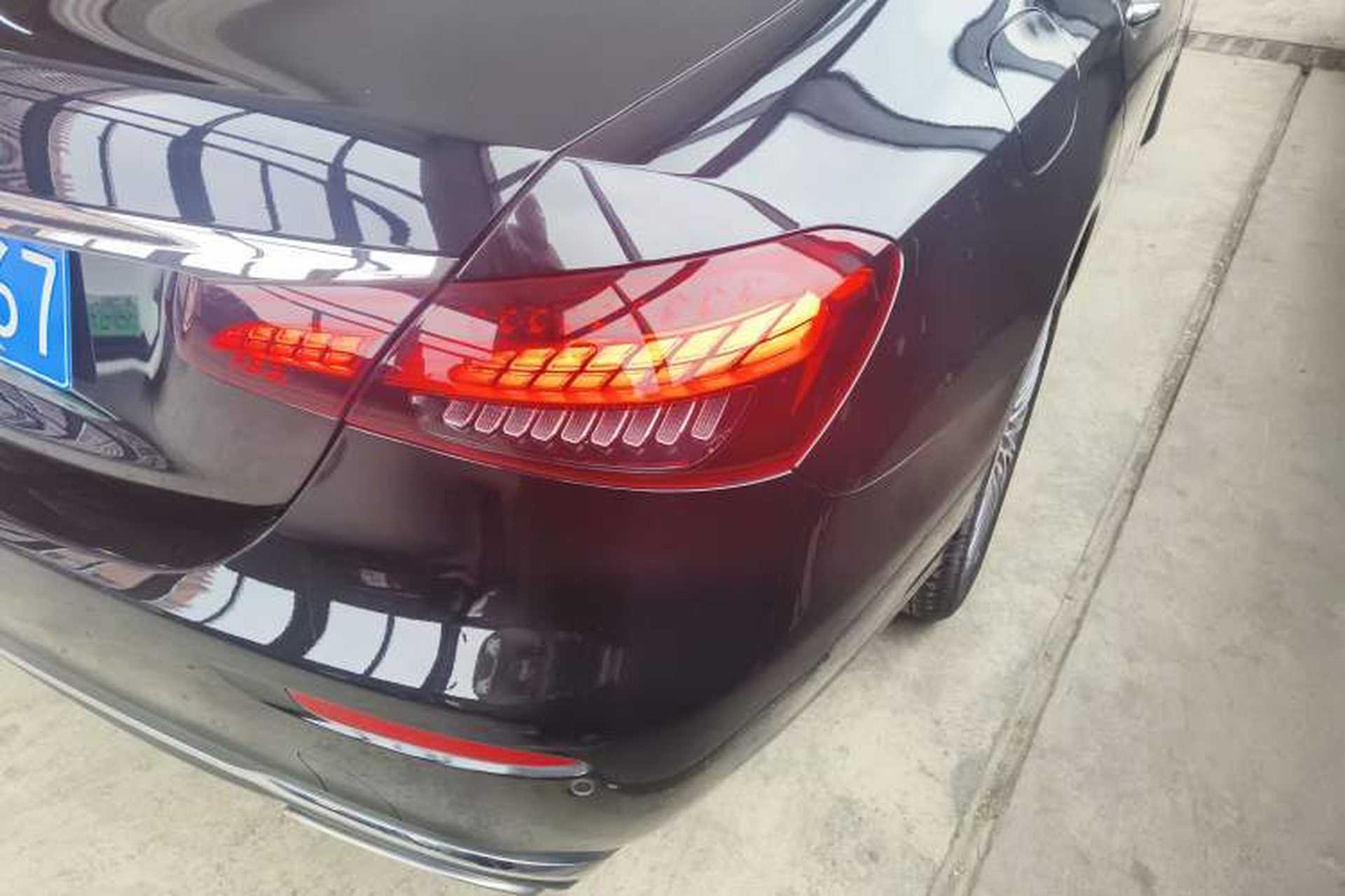 Used Mercedes-Benz E-Class 2022 E 300 L Luxury Model Right Rear Taillight