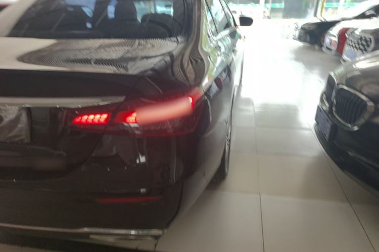 Used Mercedes-Benz E-Class 2022 Second Facelift E 300 L Fashion Edition Right Rear Taillight