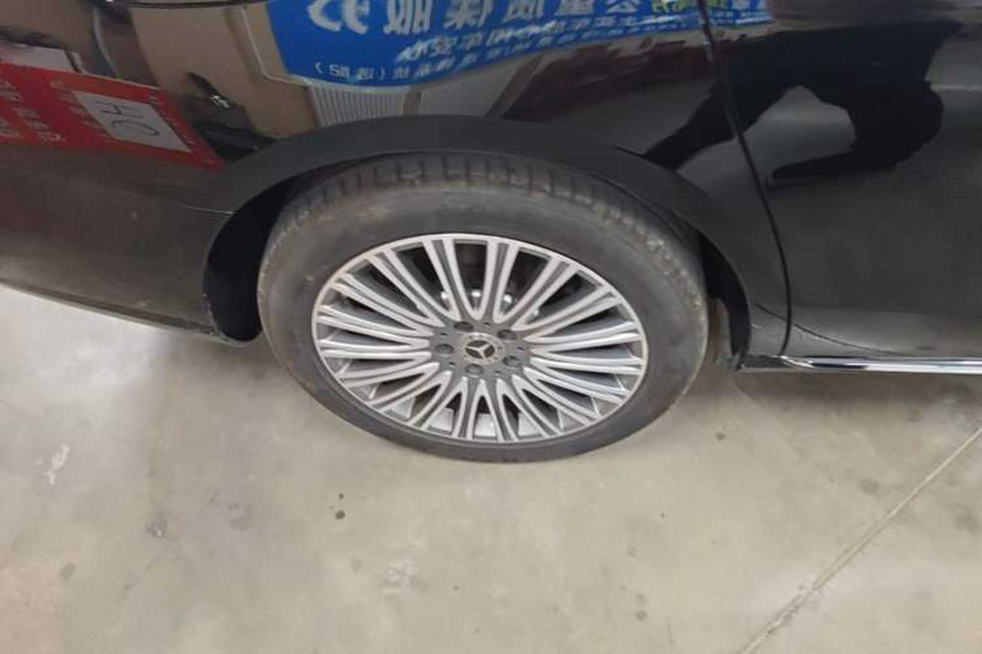 Used Mercedes-Benz E-Class 2022 Second Facelift E 300 L Fashion Edition Right Rear Wheel Hub