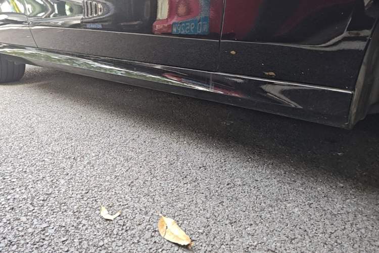 Used Mercedes-Benz E-Class 2022 E 300 Stylish Sports Edition Right Side Sill