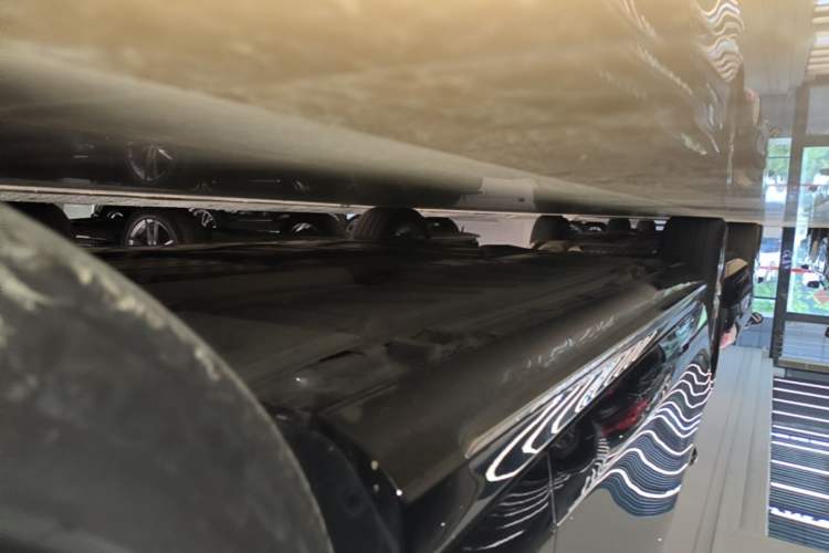 Used Mercedes-Benz E-Class 2022 Revised Version E 300 L Sport Luxury Edition Right Side Sill
