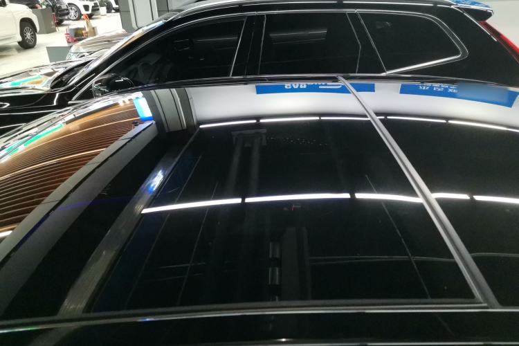 Used Mercedes-Benz E-Class 2022 E 260 L 4MATIC Roof