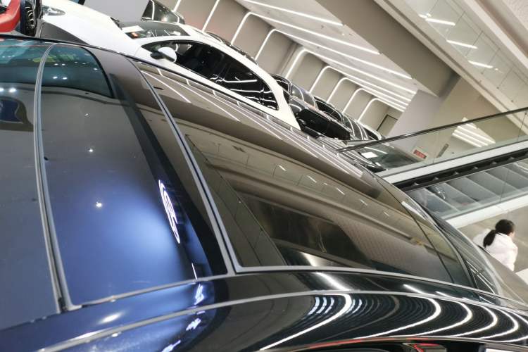 Used Mercedes-Benz E-Class 2022 Second Facelift E 300 L Luxury Edition Roof