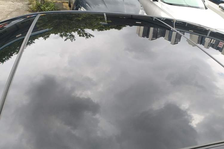 Used Mercedes-Benz E-Class 2022 E 260 L Roof