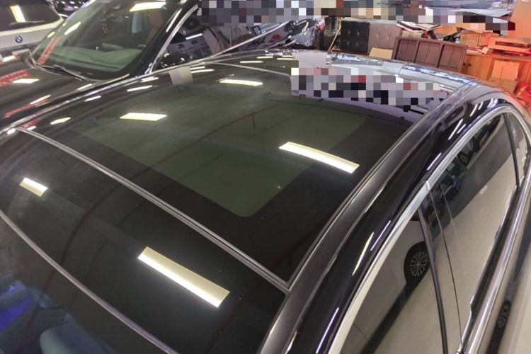Used Mercedes-Benz E-Class 2022 Second Facelift E 300 L Luxury Edition Roof