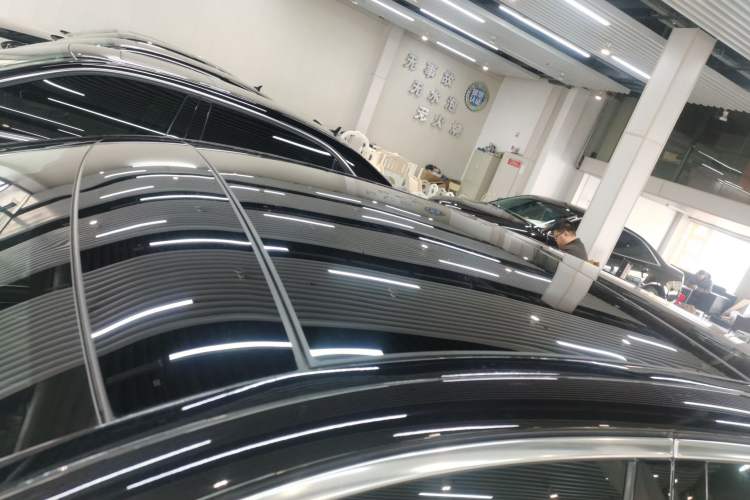 Used Mercedes-Benz E-Class 2022 Updated E 300 L Luxury Edition Roof