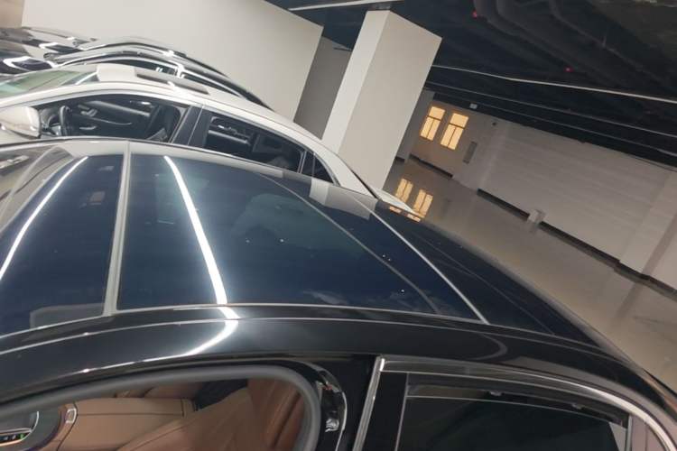 Used Mercedes-Benz E-Class 2022 Second Facelift E 300 L Sport Luxury Edition Roof