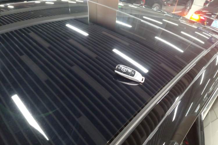 Used Mercedes-Benz E-Class 2022 Updated E 300 L Luxury Edition Roof