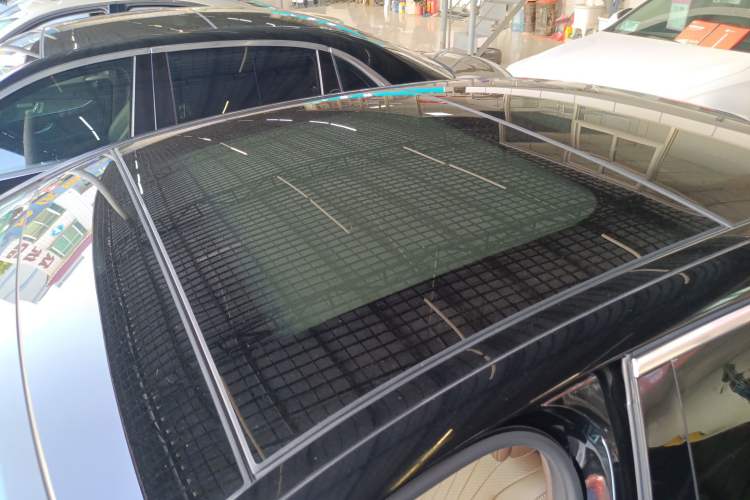 Used Mercedes-Benz E-Class 2022 Updated E 300 L Stylish Edition Roof