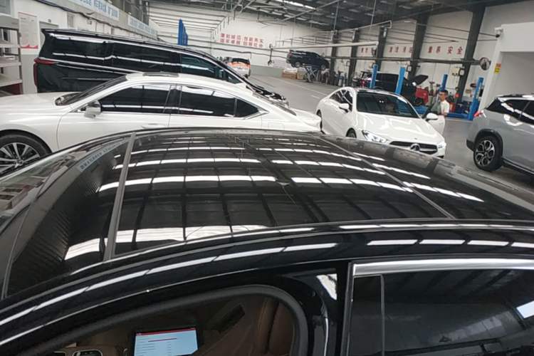 Used Mercedes-Benz E-Class 2022 E 300 L Luxury Model Roof
